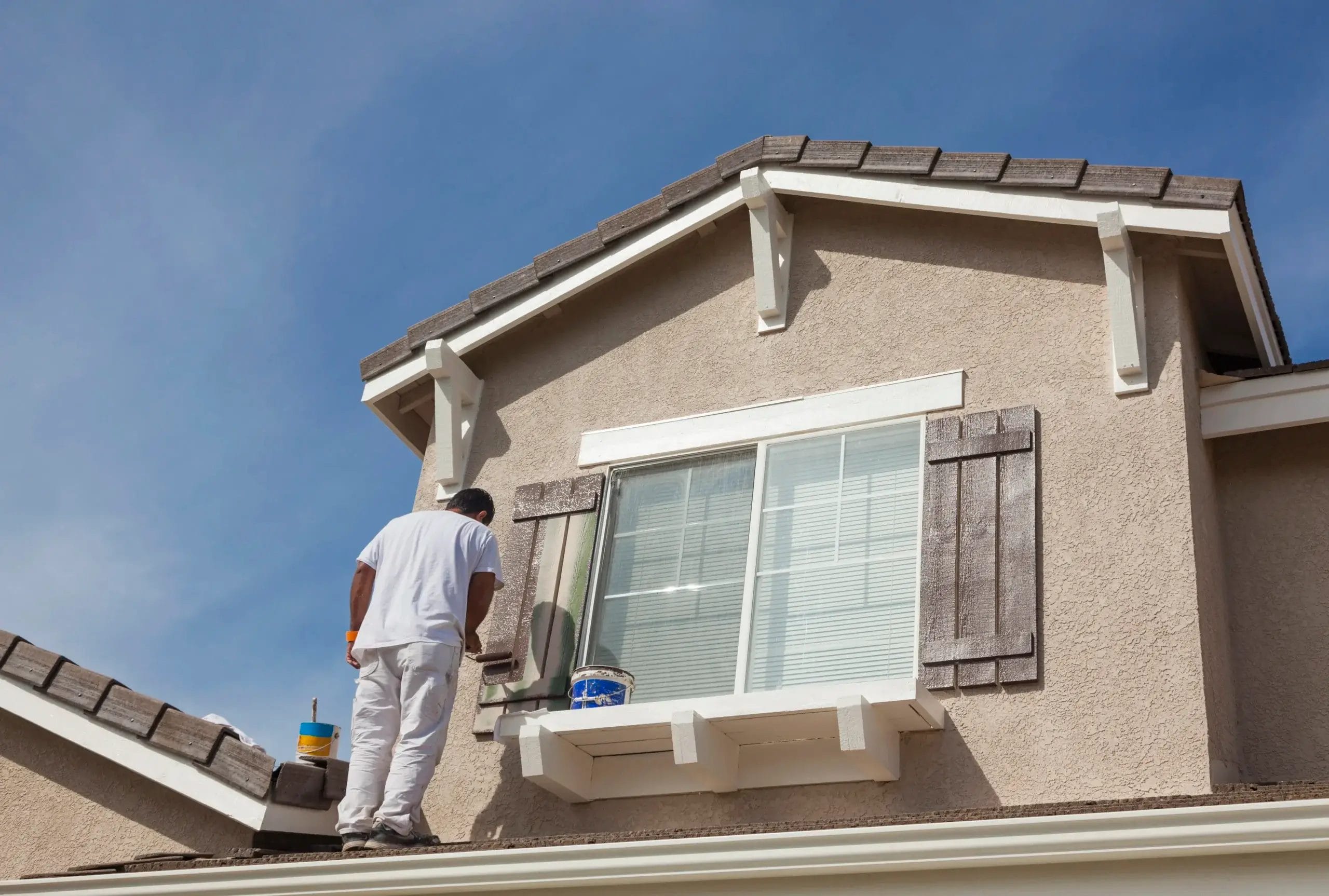 Professional House Painter Painting the Trim And Shutters Colorscape Paint and Flooring Louisville 2